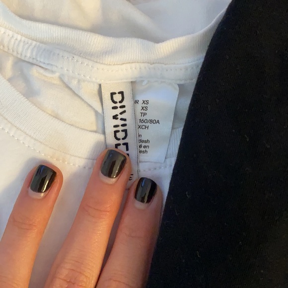 H&M Oversized Basic T’s - Picture 4 of 4